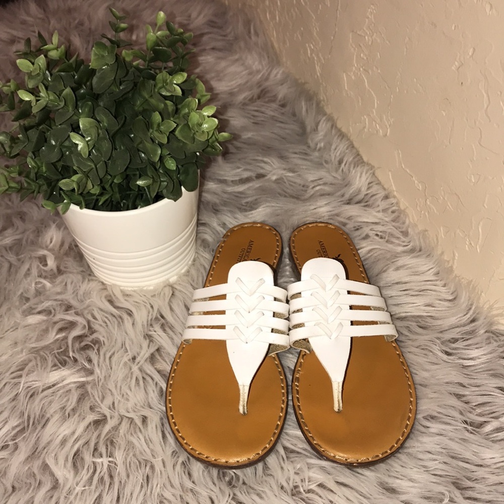 AMERICAN EAGLE OUTFITTERS | LEATHER SANDAL IN BROWN & WHITE | SIZE 8